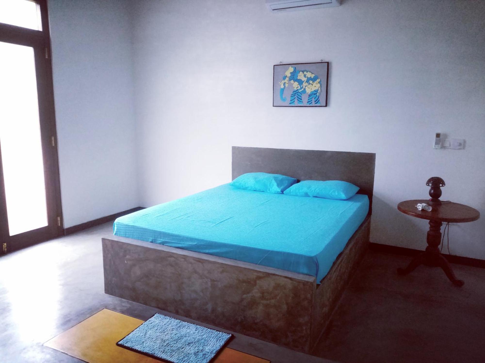 Om Villa Hikkaduwa Exterior photo