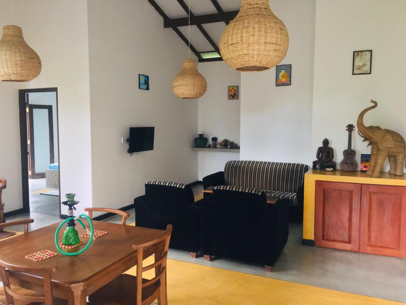 Om Villa Hikkaduwa Exterior photo